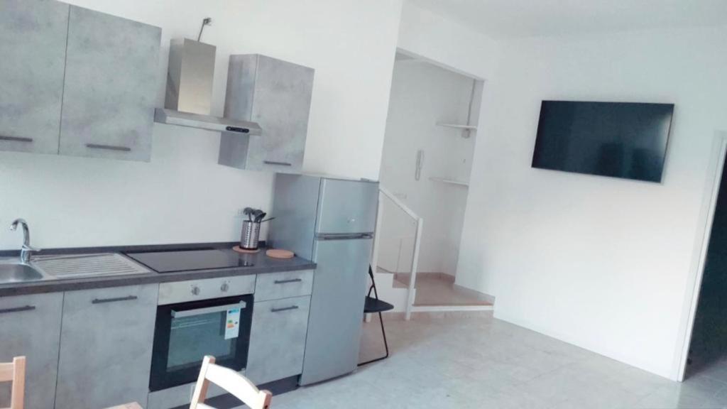 Milan New Apartment Near To De Metro Экстерьер фото